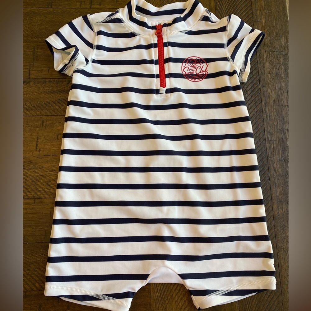 Baby Gap Boys 12 - 18 mmonths Blue White w Blue Stripes And Red Zipper